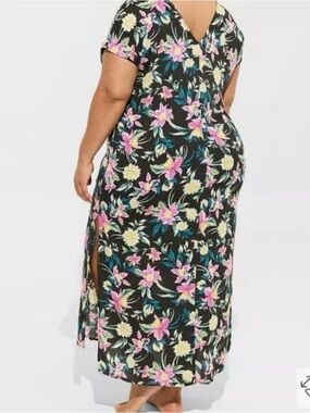 torrid Black Floral Plus-Size Swim Coverup Midi with Side Slit